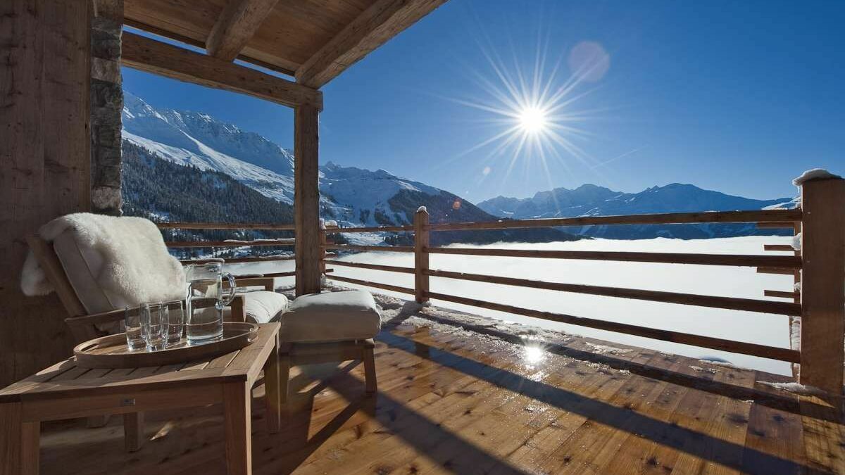 Comment installer une terrasse dans son chalet ?